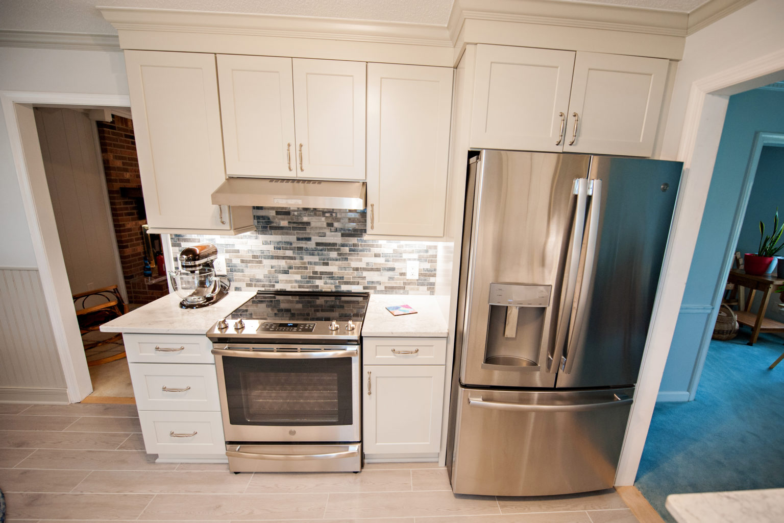 How High should your Kitchen Backsplash Reach? Kitchen Express NC